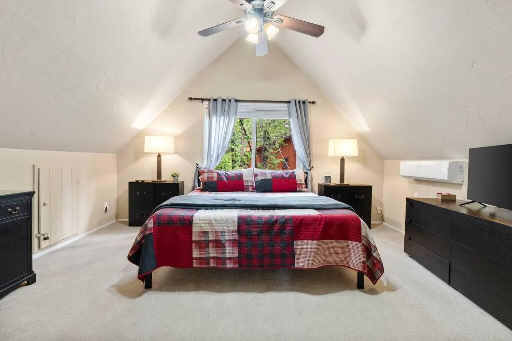 Luxury Cabin Oasis Getaway Heart Of 芒兹公园 外观 照片